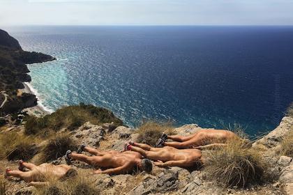 BlogDesnudízate: Playa nudista de Cantarriján