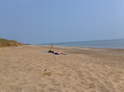 Be Naked Day in Ireland 2017… and tell a friend about it ! – Irish Naturist Association