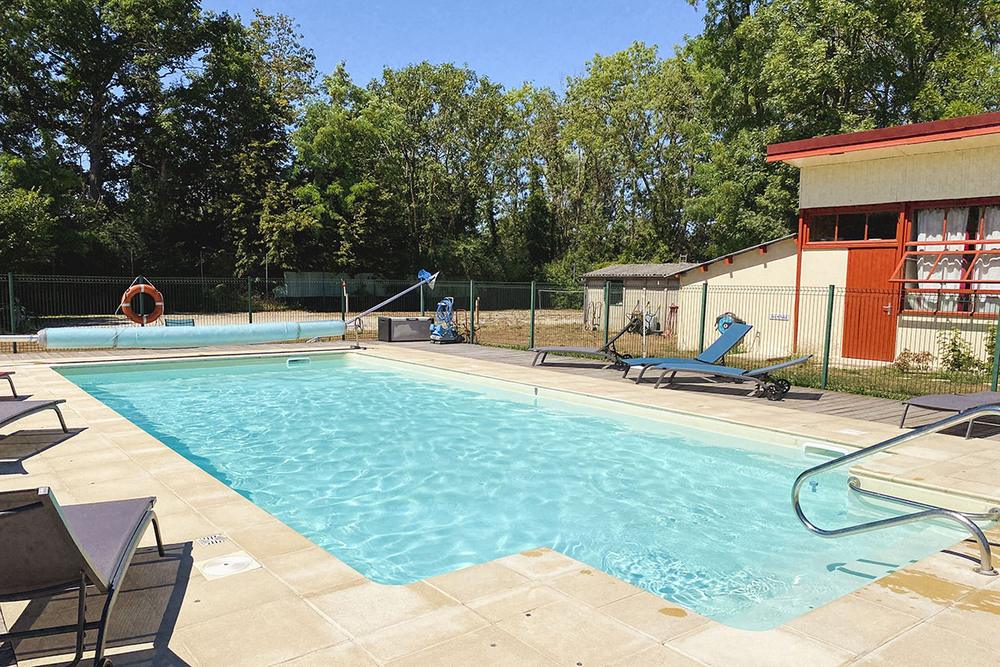 Club du Soleil de Troyes, France: Review - Naked Wanderings
