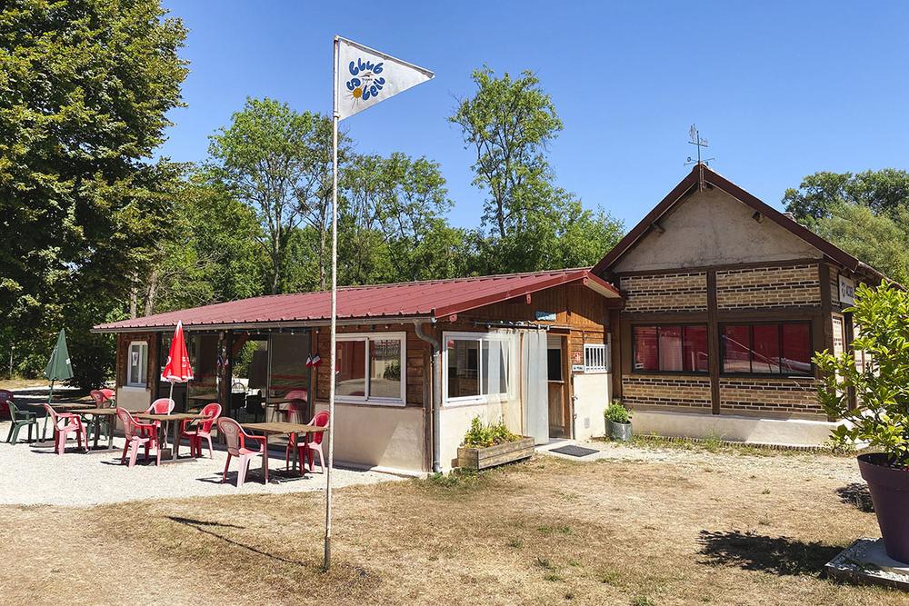 Club du Soleil de Troyes, France: Review - Naked Wanderings